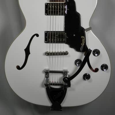 Guild Starfire I SC Single Cut Semi Hollow w/ Tremolo Snowcrest White image 2
