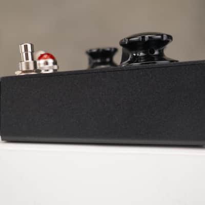 Keeley Halo Core Delay Pedal w/ Box #59736 image 9