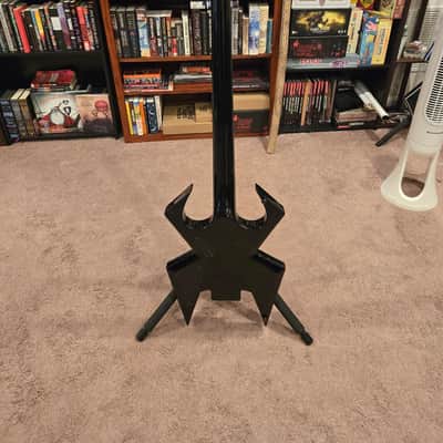 B.C. Rich Widow WMD 5-String 2008 - Black image 2