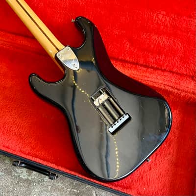 JV Squier Fender Stratocaster ST-72 45 1983 - Blackie original vintage MIJ Japan fujigen image 11