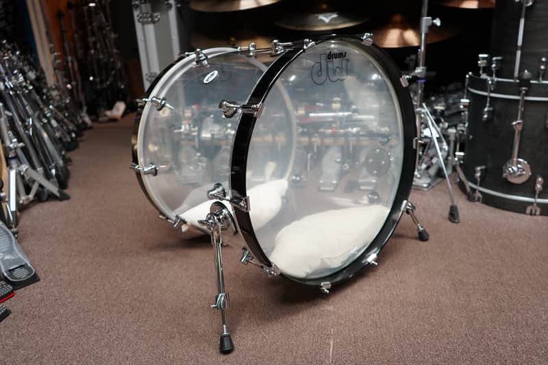 DW Design Series 22'' Clear Acrylic 18x22" Bass Drum w/ No-Mount Bild 1