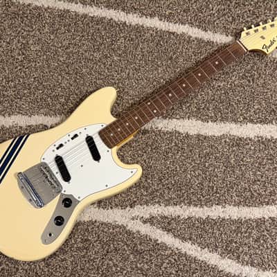RARE! 2006-2008 Fender Japan MG-73 MH/CO Mustang Reissue Olympic White OWH Competiton Line Matching Headstock MIJ image 2