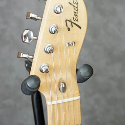 Fender Thinline Deluxe 2004 MIM - Sunburst with Hard case and Setup image 7