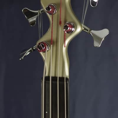 Kopo Arobass image 5