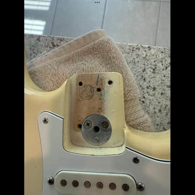 FENDER STRATOCASTER 1974-75 WHITE SUPER CLEAN ALL ORIGINAL EXAMPLE image 6