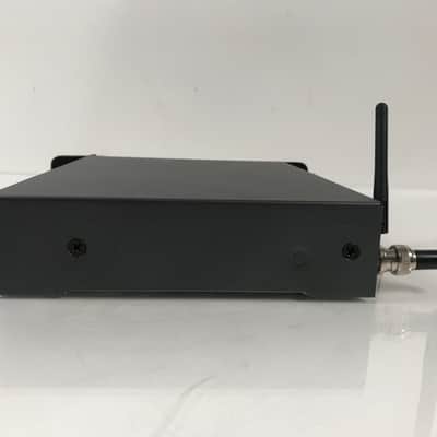 Sennheiser EW300 G3 EM300 True Diversity Wireless Receiver B: 626-668 MHz image 2