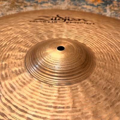 Immagine RARE Zildjian K CONSTANTINOPLE PROTOTYPE HI BELL DRY RIDE 22” 2652 g DRY COMPLEX MELLOWED - 4