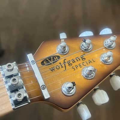 EVH  Wolfgang Specail 2011 Tobacco Burst image 5
