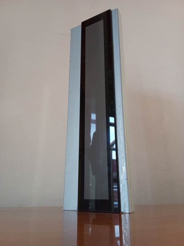 Roland S50 - Display bezel image 1