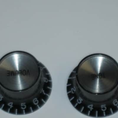 new open package (with packaging)  A+ genuine Gibson knobs: 1 VOLUME & 1 TONE PRMK-010, Top Hat with Silver Reflector (other 2 knobs NOT included) PRMK010 image 19