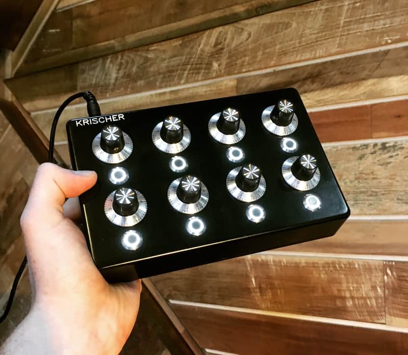 KRISCHER - M8 / analog polyphonic synth image 1