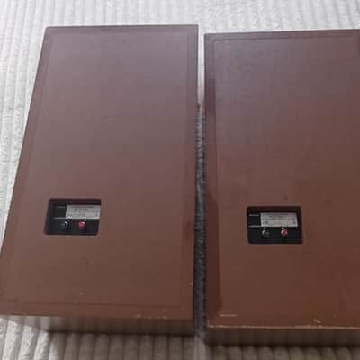 SONY Carbacon / SS-3035 Loudspeakers 1980s - Teak cabinets, with composite front face and material grilles image 13
