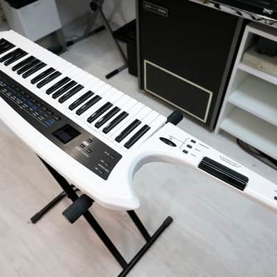 Roland AX-Synth 49-Key Shoulder Synthesizer 2009 - 2012 - White image 2