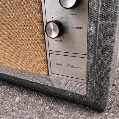 Silvertone Model 1482 1x12 Guitar Combo 1960s - Black image 3