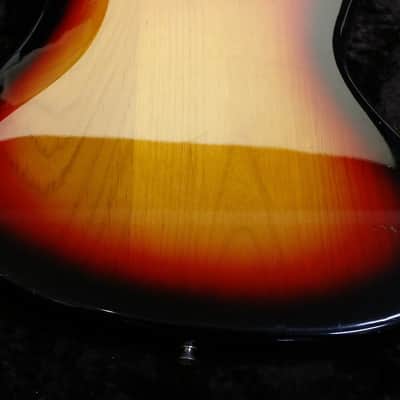 Left Handed Fender Japan '62 reissue JAZZ BASS JB62-LH ALDER body 3Tone Sunburst image 13
