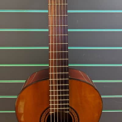 Yamaha G-225 Natural Classical Guitar With Hard Shell Case image 3
