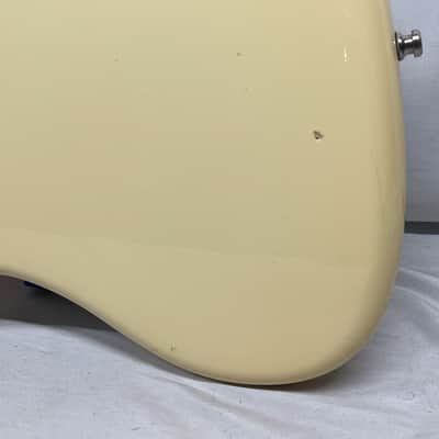 Squier J Mascis Jazzmaster Electric Guitar - Vintage White image 15