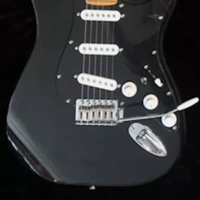David Gilmour Black Strat-style Electric Guitar *PRICE DROP* - *w/ CUSTOM SHOP DECAL* - Excellent Condition image 1