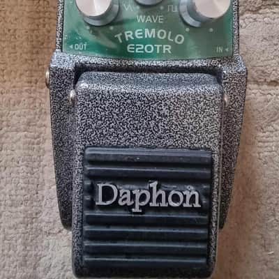 Daphon E20TR Tremolo with original box and improvements - like new image 7