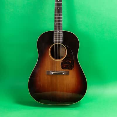 Gibson J 45 Maple 1944 - Sunburst image 3