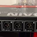 Behringer Ultragain Digital ADA8200 8-Channel Mic Preamp with AD/DA Converter