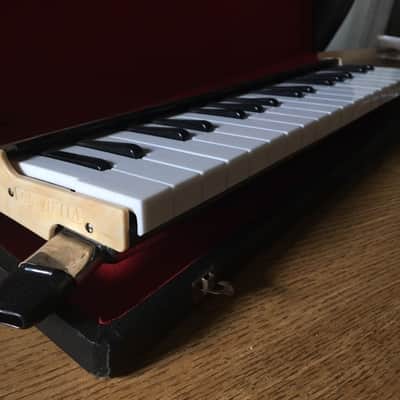 melodica Borel Clavietta 1950 Pearl white image 3