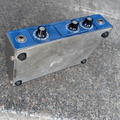 Roland AG-5 Funny Cat Harmonic Mover and Soft Distortion Sustainer 1973 - 1978 - Metal image 3