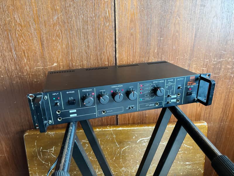 ROLAND STEREO FLANGER SBF-325 sbf 325 Vintage analog stereo flanger image 1