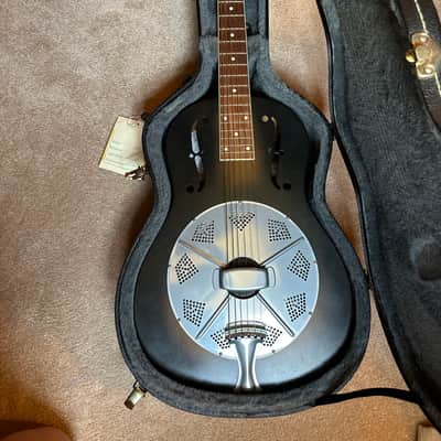 National Estralita Resonator image 1
