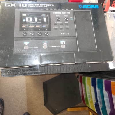 Boss GX-10 Guitar Effects Processor Black image 1