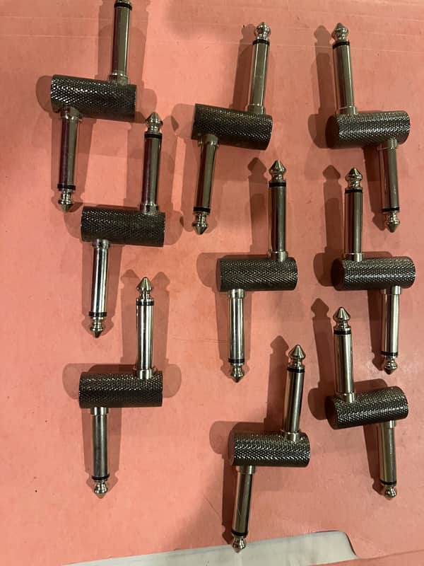 Unbranded connector