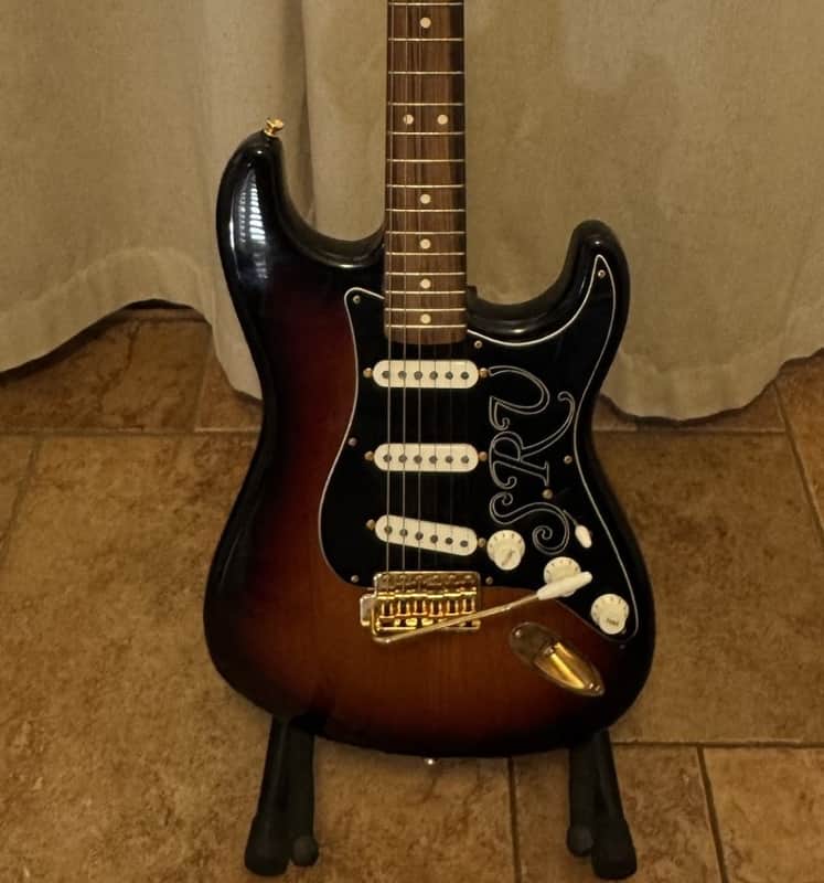 Fender Stevie Ray Vaughan SRV Stratocaster USA 2019 - Classic 3-color sunburst