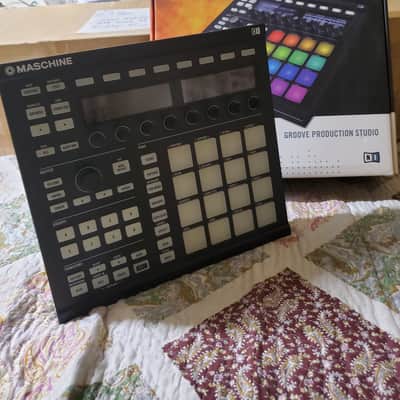 Native Instruments Maschine MKII-Black image 1