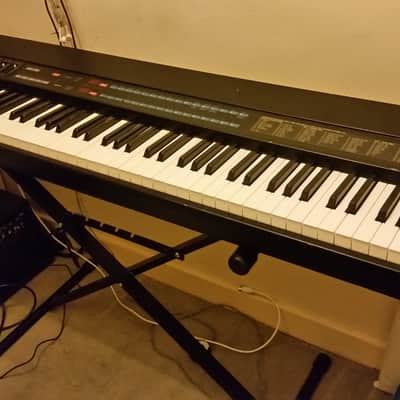 Yamaha KX88 (legendary weighted-action MIDI controller keyboard) image 1