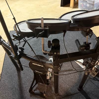 Roland TD-17KV V-Drum Kit with Mesh Pads (Accessories Included) image 17