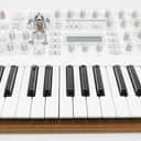 Access Virus Ti2 Polar Synthesizer Keyboard + Near Mint / Top Zustand + OVP + 1Jahr Garantie