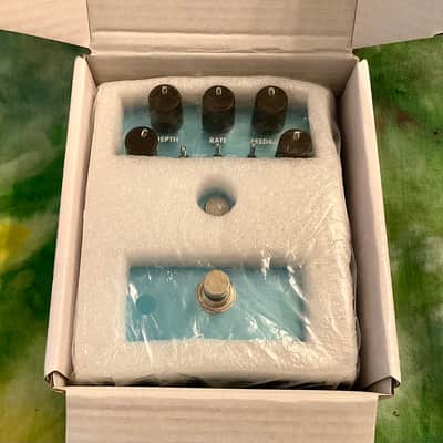 Fender Mirror Image Delay-Soundscapes, Slapback, Double tracking, Modulation. image 9