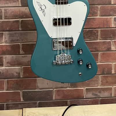 Gibson  Thunderbird Bass Non Reverse  - Iverness Green image 2