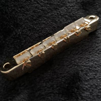 Gibson ABR-1  Gold Plated Bridge with Nylon Saddles for Hollow  Body, Semi-Hollow and Solid Body Guitars. image 1
