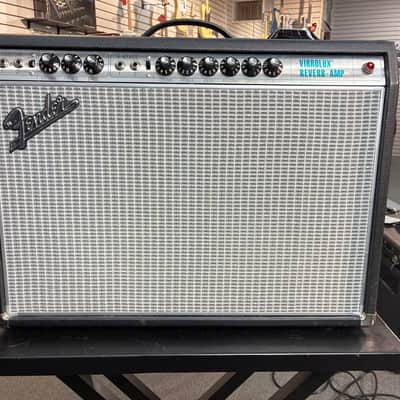 Fender '68 Custom Vibrolux Reverb 35w All tube image 1