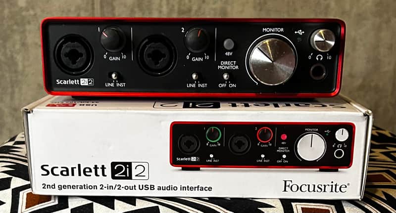 Focusrite Scarlett 2i2 2nd Gen USB Audio Interface image 1
