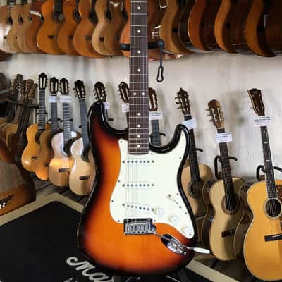 Rare Fender 40th Anniversary American Standard Stratocaster USA 1994 Brown Sunburst Rosewood fretboard image 3