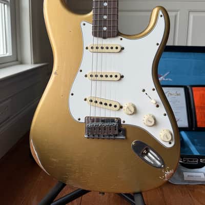 2026 Fender Custom Shop Stratocaster Pro W25 Relic - HLE Gold image 2