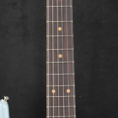 Fender Vintera III Early '60s Stratocaster Sonic Blue Rosewood Fingerboard image 4