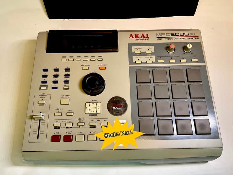 Akai MPC2000XL **Studio Plus** 2000 image 1