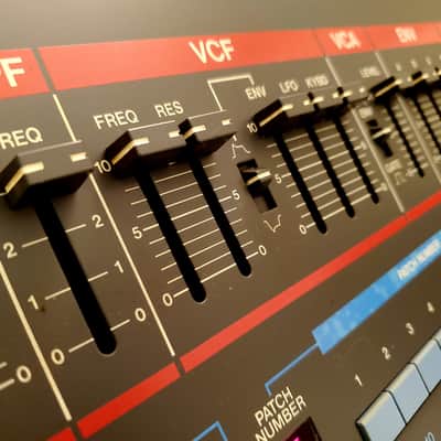 MUST SEE!!! ROLAND JUNO 106 FULLY RESTORED/SERVICED, IN AMAZING CONDITION!!! image 13