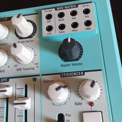 Arturia MicroBrute Blue Limited Special Edition image 2