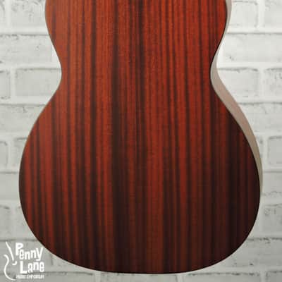 Eastman E1OM Solid Acoustic Orchestra Model Guitar with Gig Bag image 2