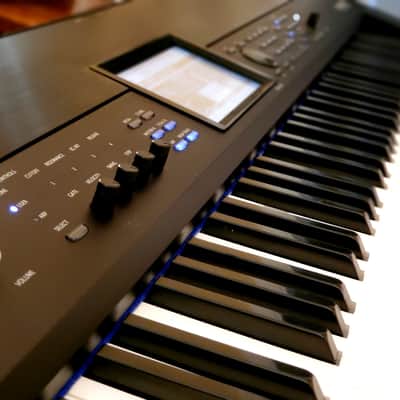 MUST SEE!!! KORG KROME 88 WORKSTATION FULLY SERVICED AND READY TO ROCK! image 19