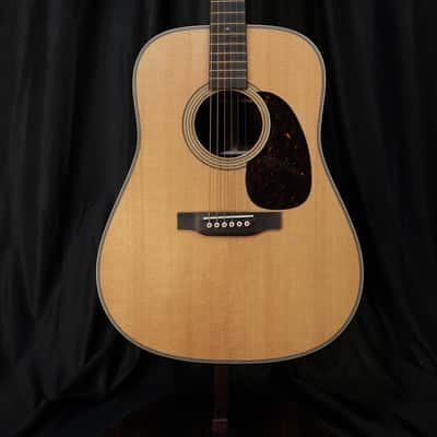 Martin D-28 Modern Deluxe Sitka Spruce / Rosewood Dreadnought 2025 Natural image 2